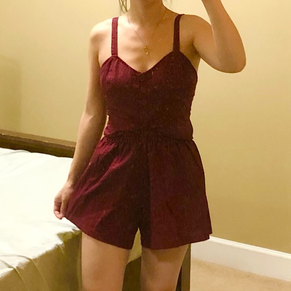 Goodnight Macaroon Linen Blend Burgundy Romper Playsuit size small - Picture 1 of 5